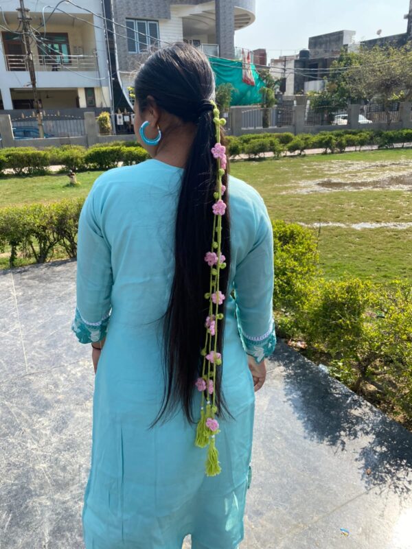 Crochet dori flower paranda